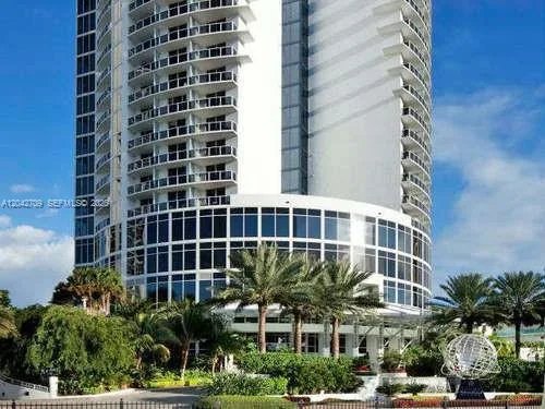 18001 Collins Ave # 1702, Sunny Isles Beach, FL 33160