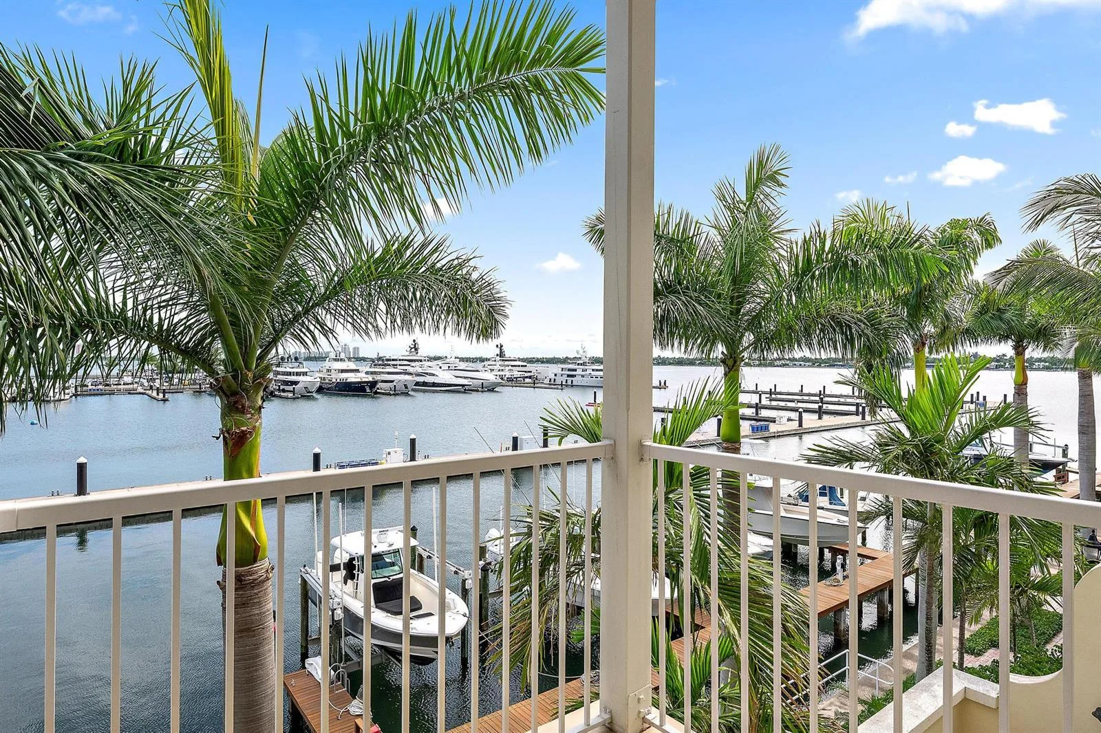 3920 N Flagler Drive # 301, West Palm Beach, FL 33407