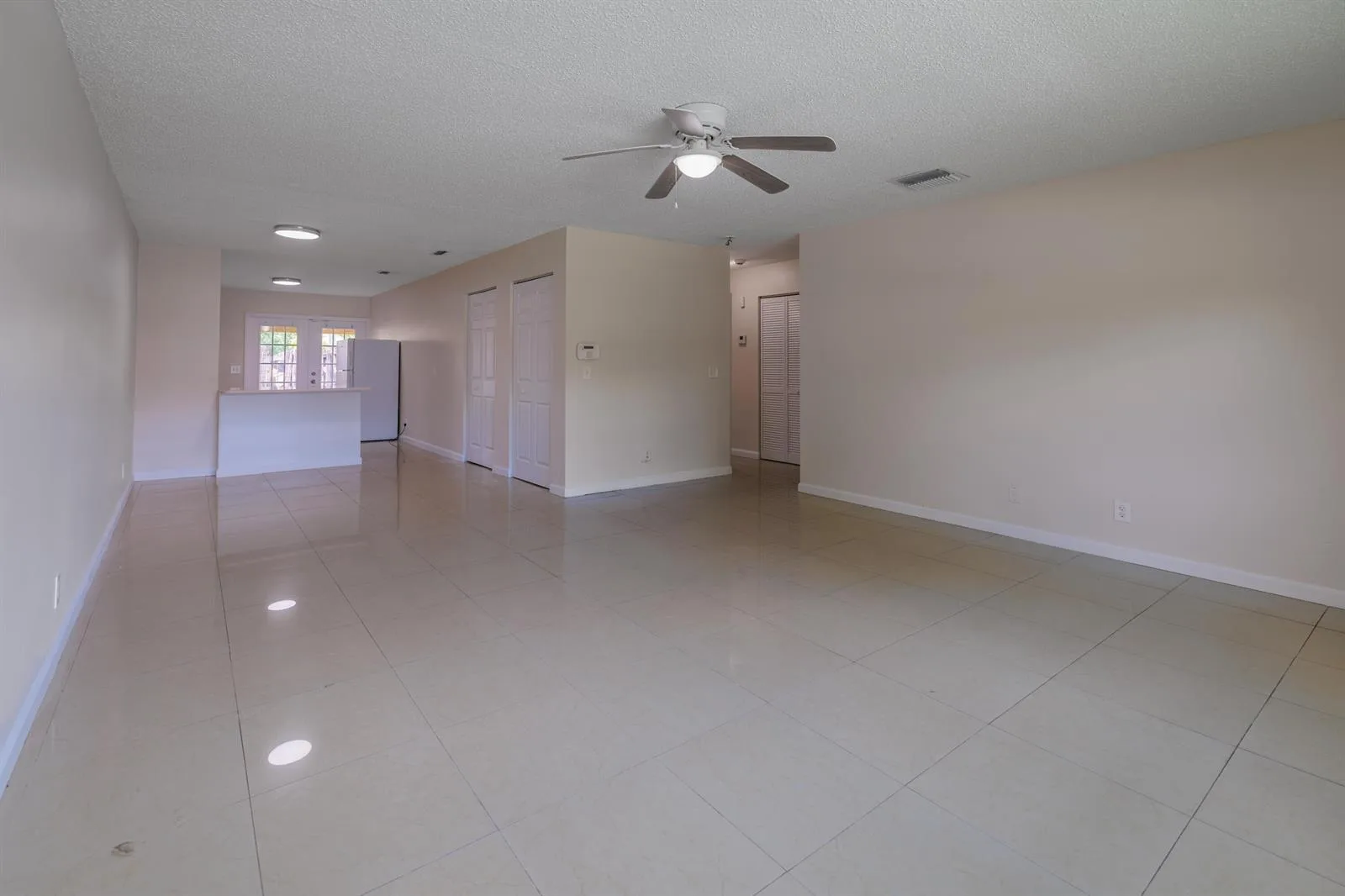 4755 ORLEANS Court # B, West Palm Beach, FL 33415 photo 2