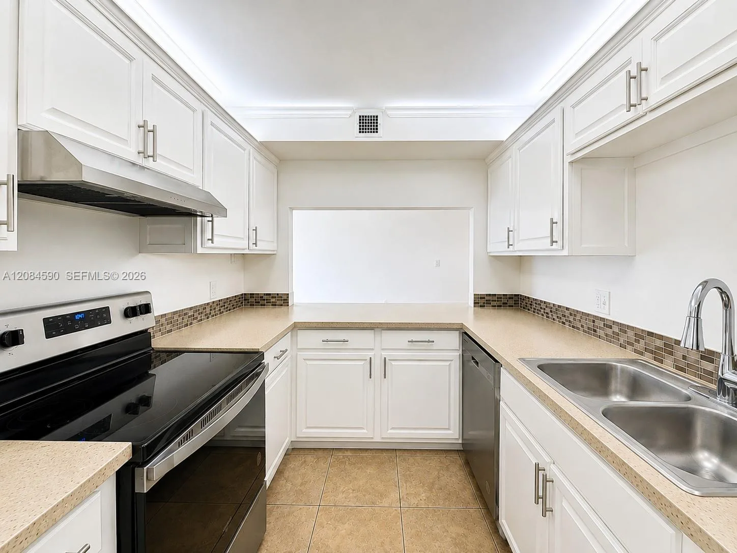 9430 Live Oak Pl # 108, Davie, FL 33324