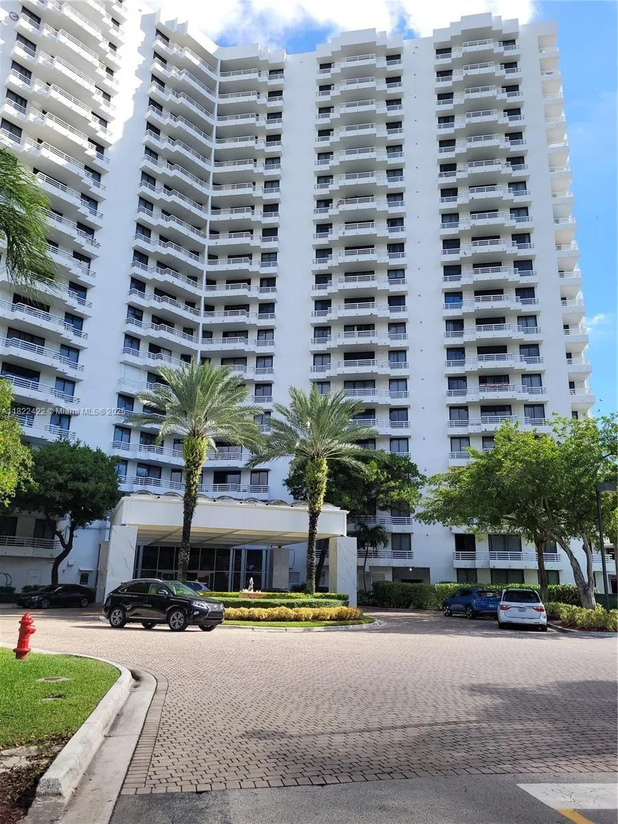 3300 NE 192nd St # 1008, Aventura, FL 33180 photo 10