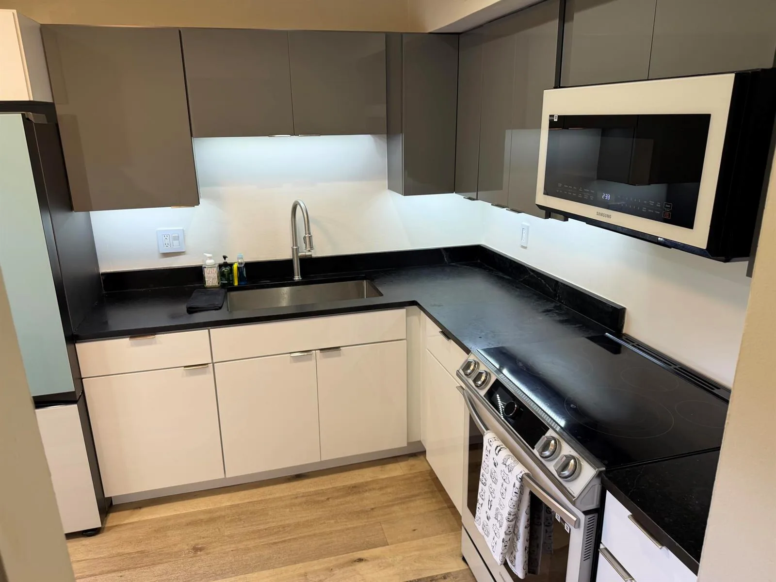148 Lake Constance Drive # 148, West Palm Beach, FL 33411