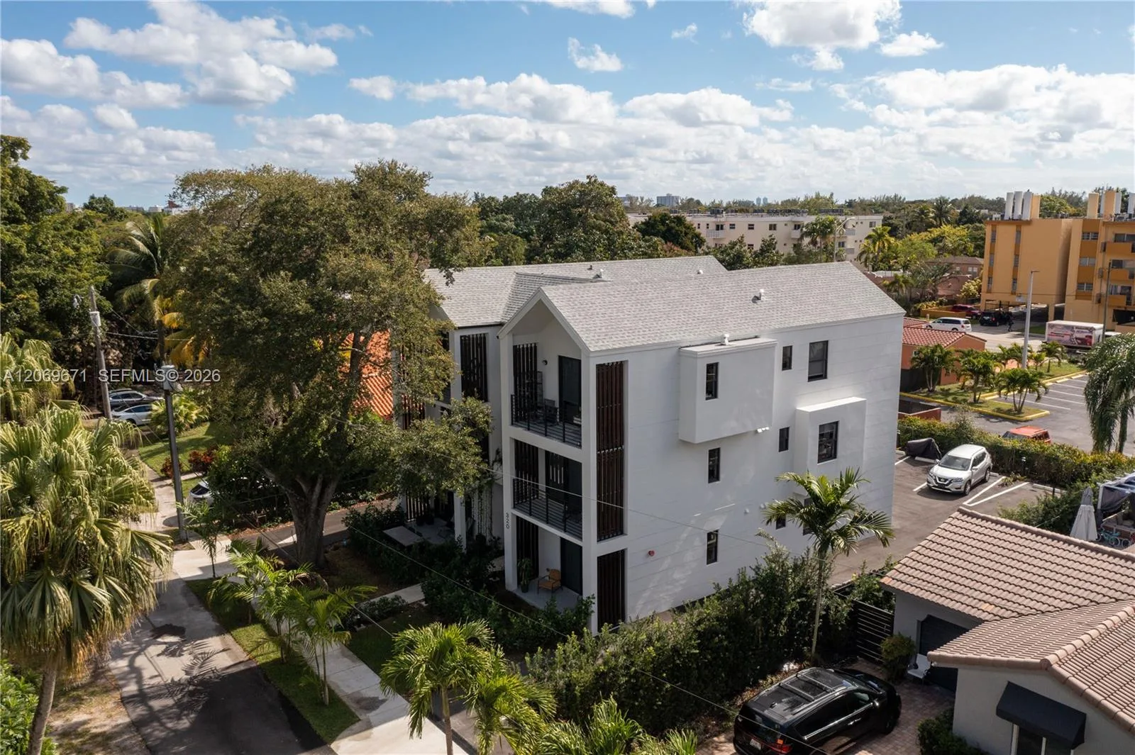 320 NE 126th St # 32, North Miami, FL 33161 photo 8