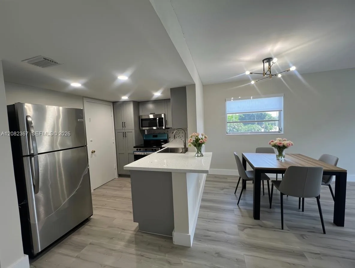 16801 NE 14th Ave # 311, Miami, FL 33162