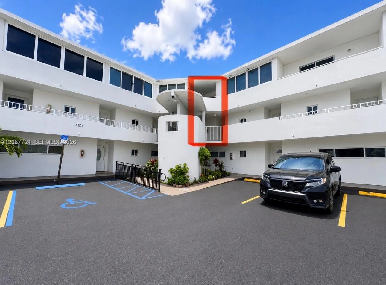 5611 W 25th Ct # 8A, Hialeah, FL 33016 photo 3