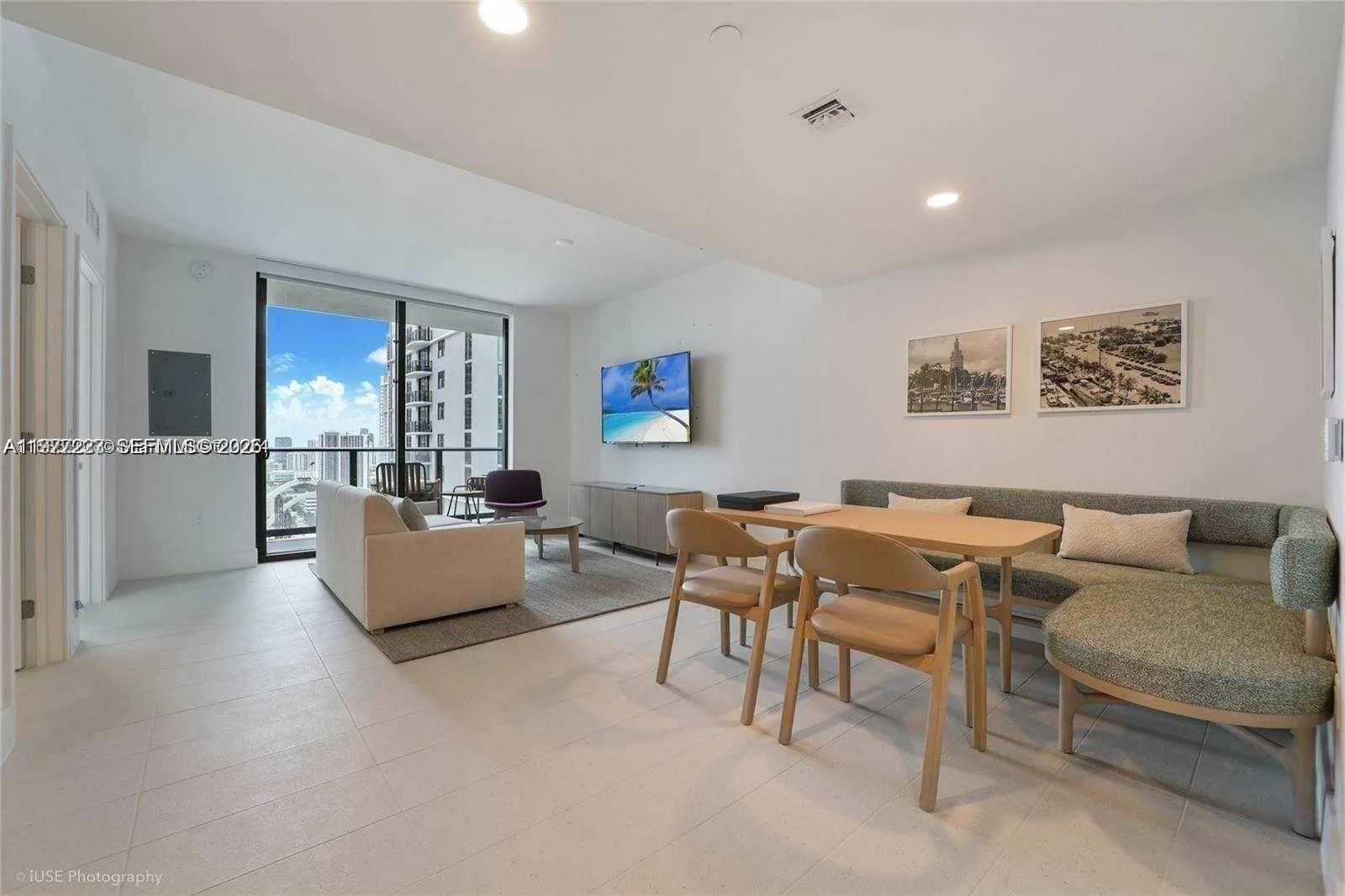 159 NE 6th St # 4113, Miami, FL 33132 photo 4