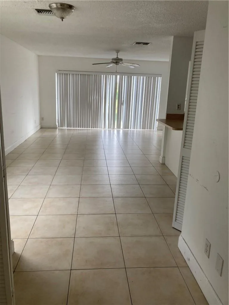 8985 NW 38TH Drive, Coral Springs, FL 33065 photo 3