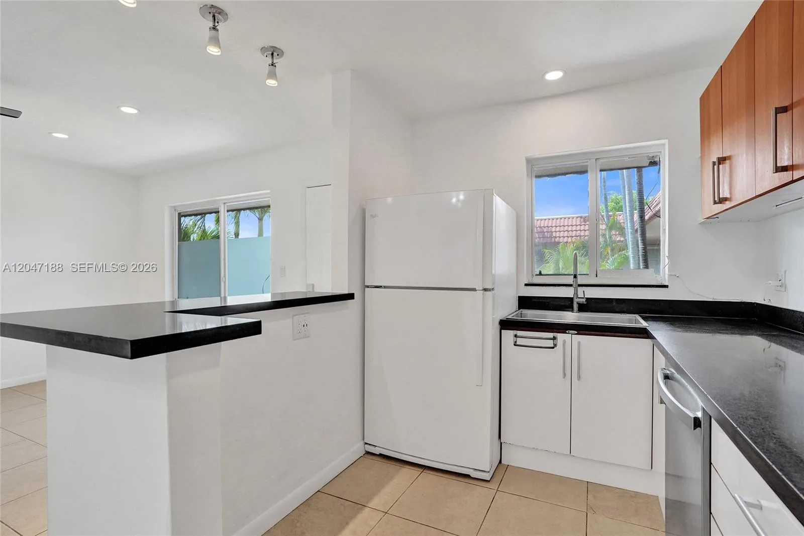 3050 NE 5th Ter # 13, Wilton Manors, FL 33334 photo 11