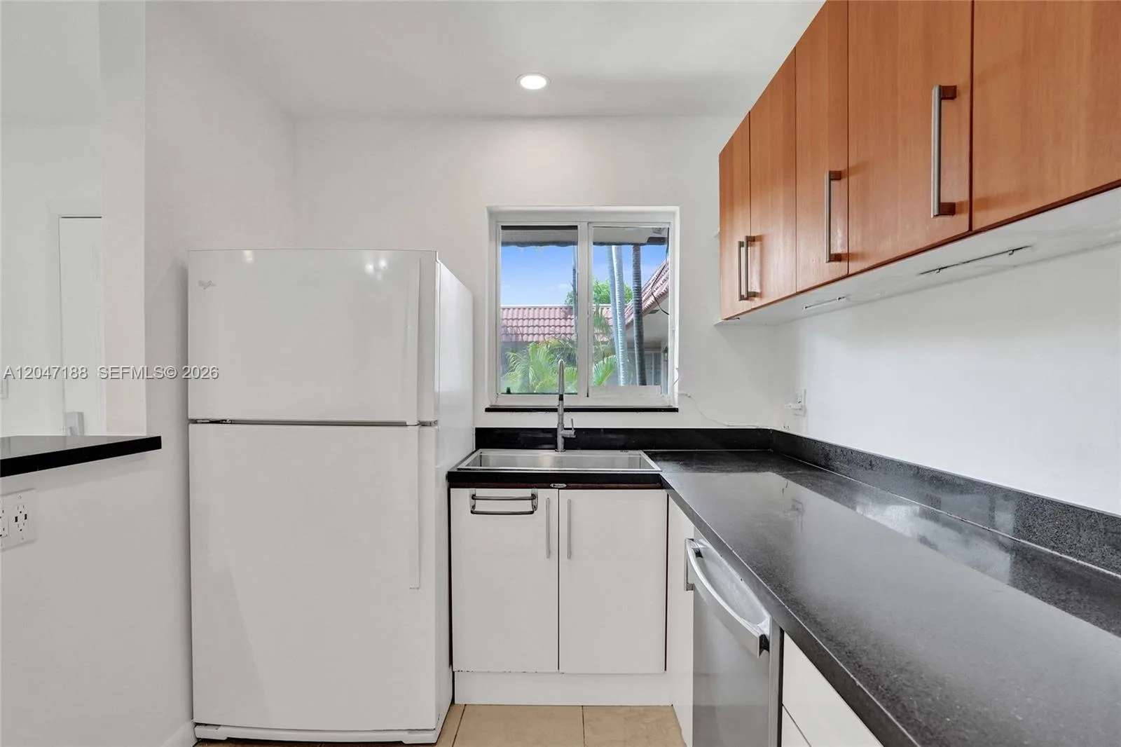 3050 NE 5th Ter # 13, Wilton Manors, FL 33334 photo 13