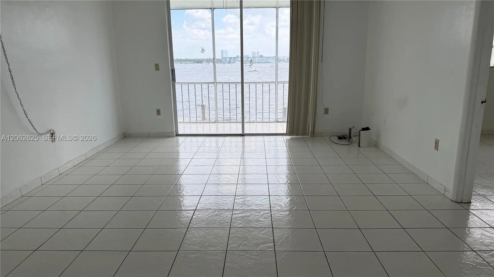 3000 Marcos Dr # P210, Aventura, FL 33160
