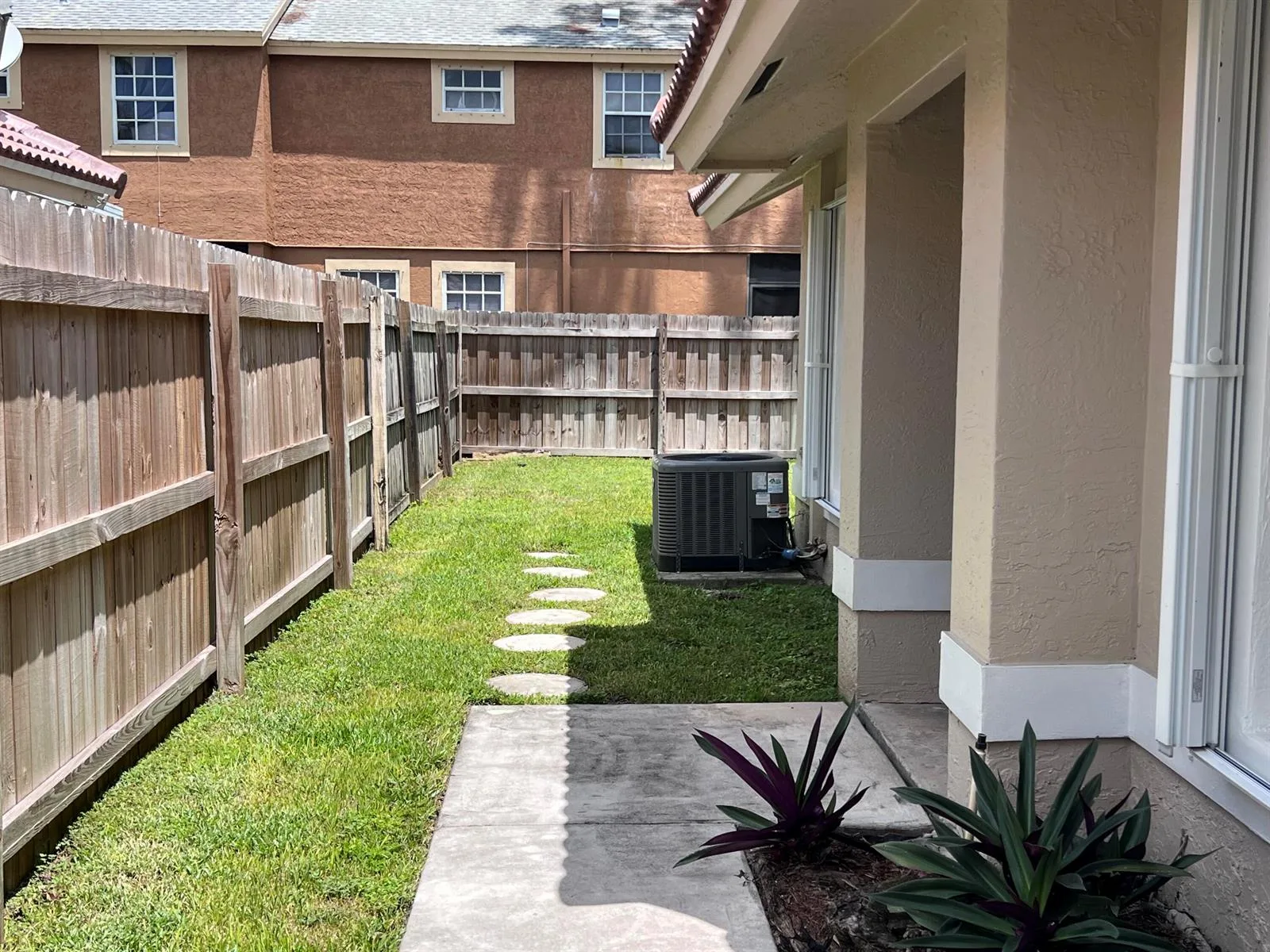 1598 Hawthorne Place, Wellington, FL 33414 photo 3
