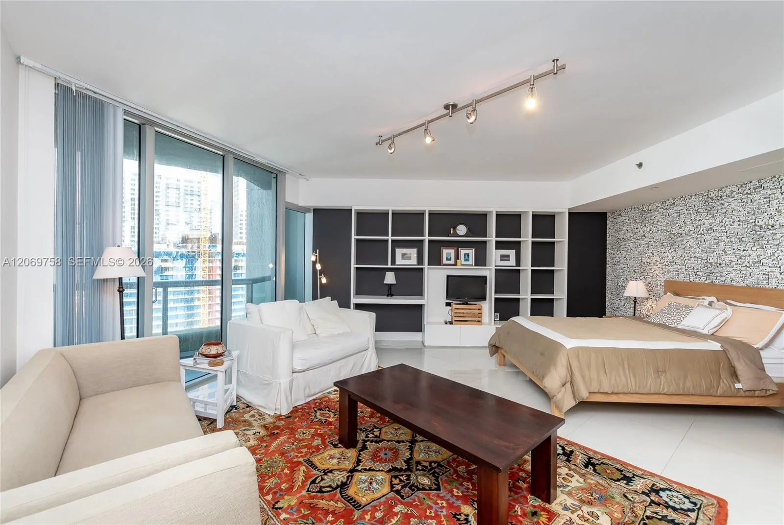 475 Brickell Ave # 2908, Miami, FL 33131 photo 5