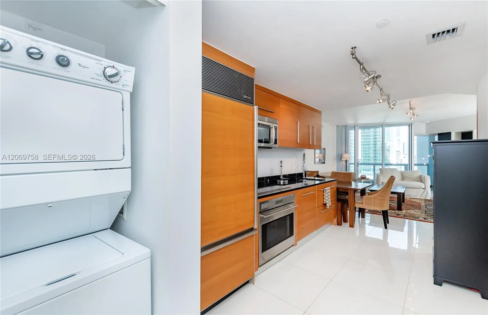 475 Brickell Ave # 2908, Miami, FL 33131 photo 8