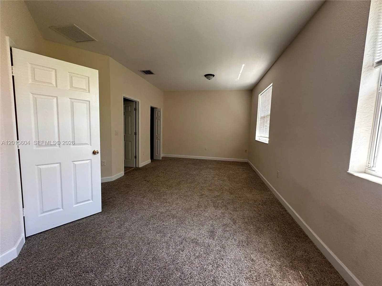 1036 NE 208th St # 1036, Miami, FL 33179 photo 9