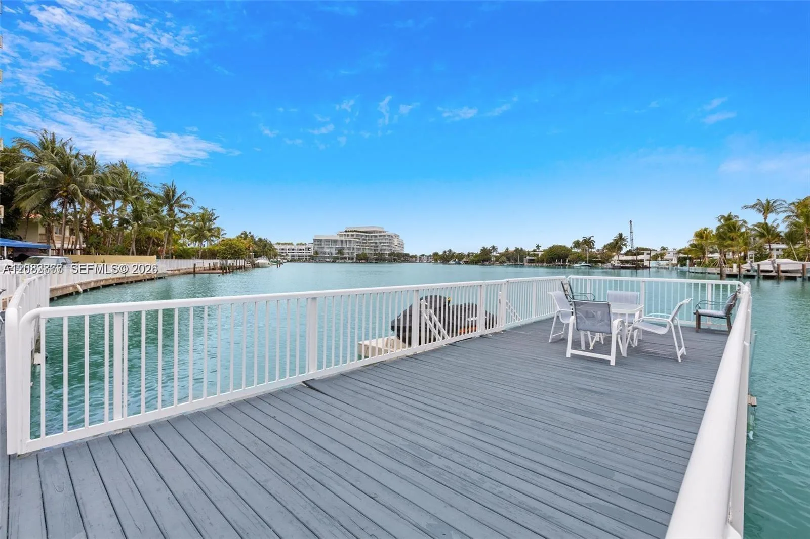 4720 Pine Tree Dr # 6, Miami Beach, FL 33140