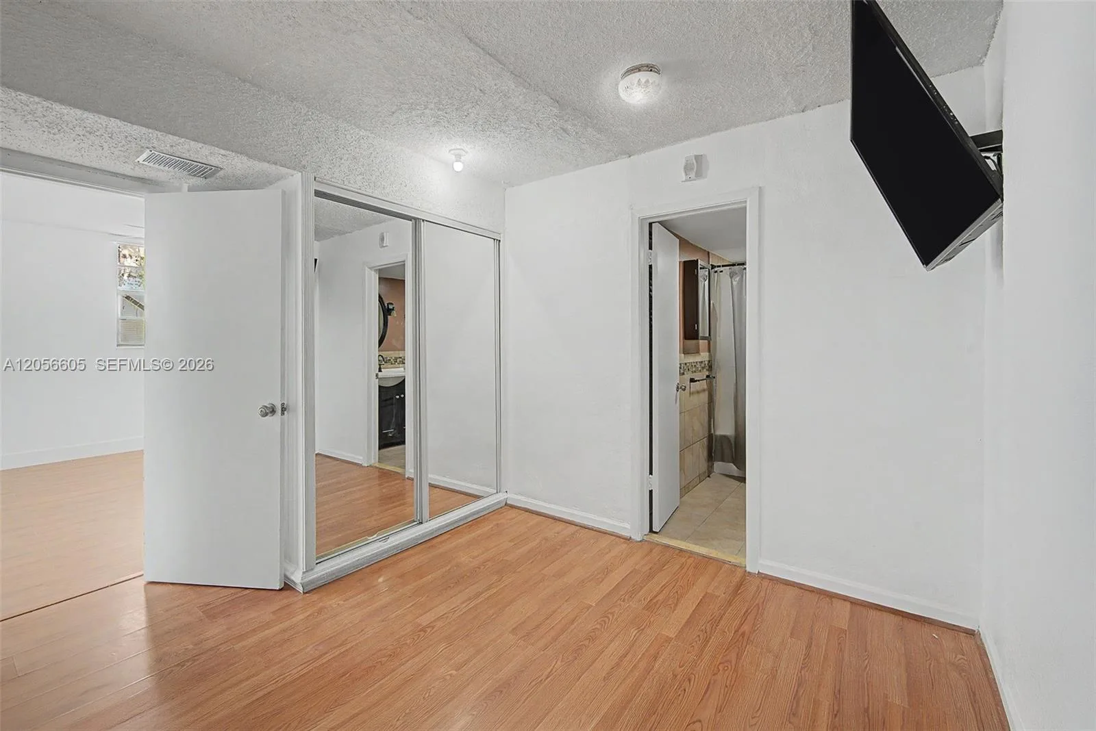 12590 NE 16th Ave # 402, North Miami, FL 33161 — zdjęcie 5