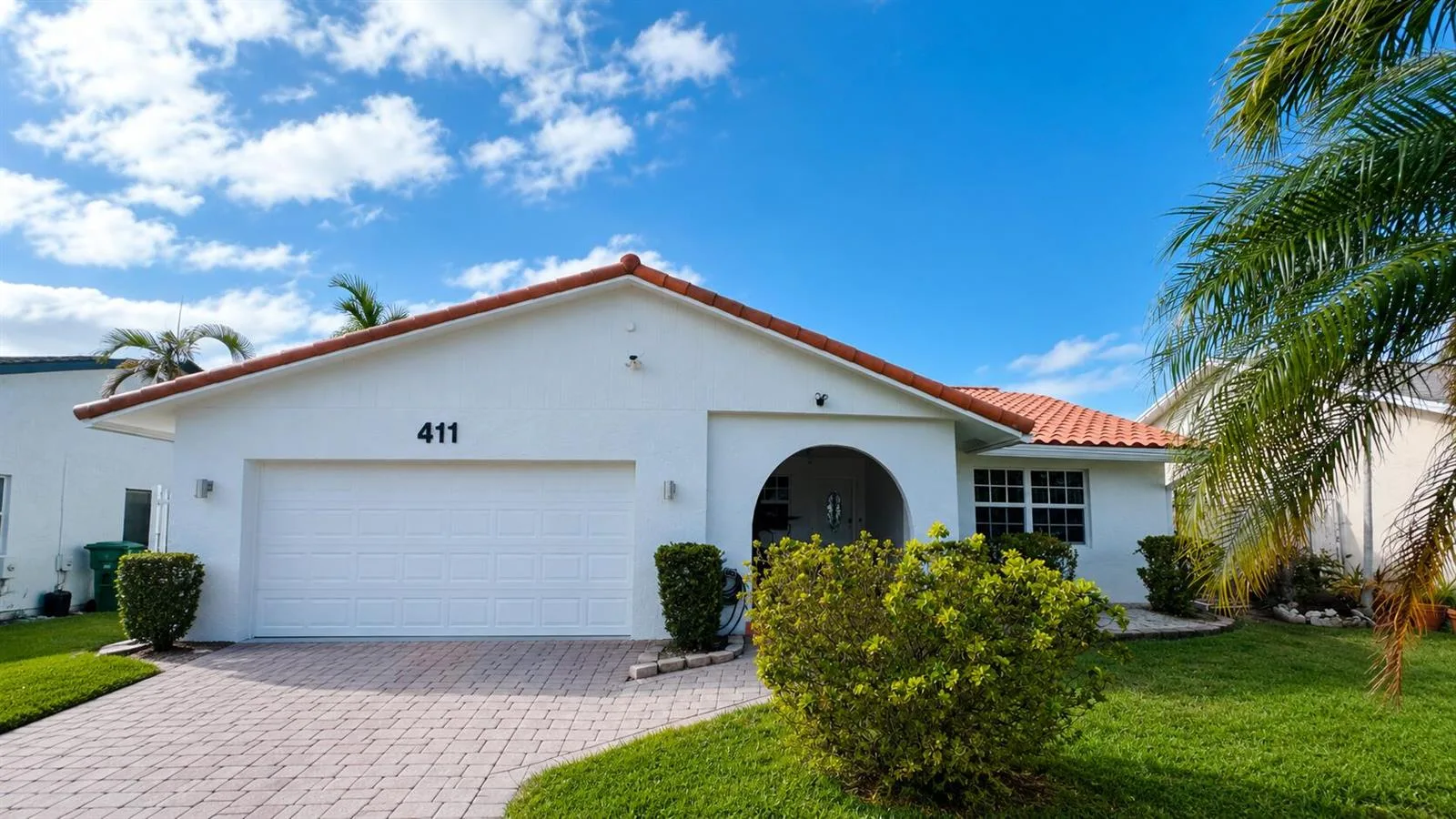 411 SE 4th Street, Dania Beach, FL 33004