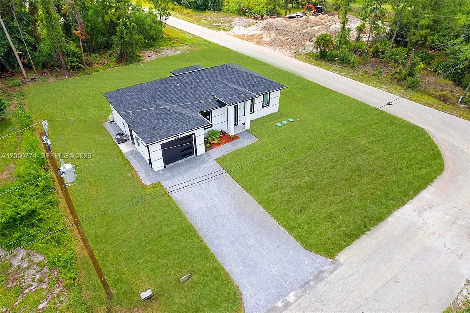 531 Frank Jewett AVE S, Lehigh Acres, FL 33974 photo 5