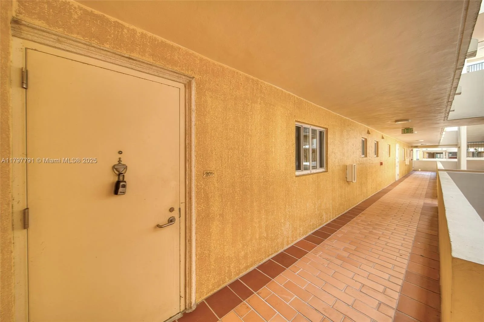 8888 Collins Ave # 201, Surfside, FL 33154 photo 4