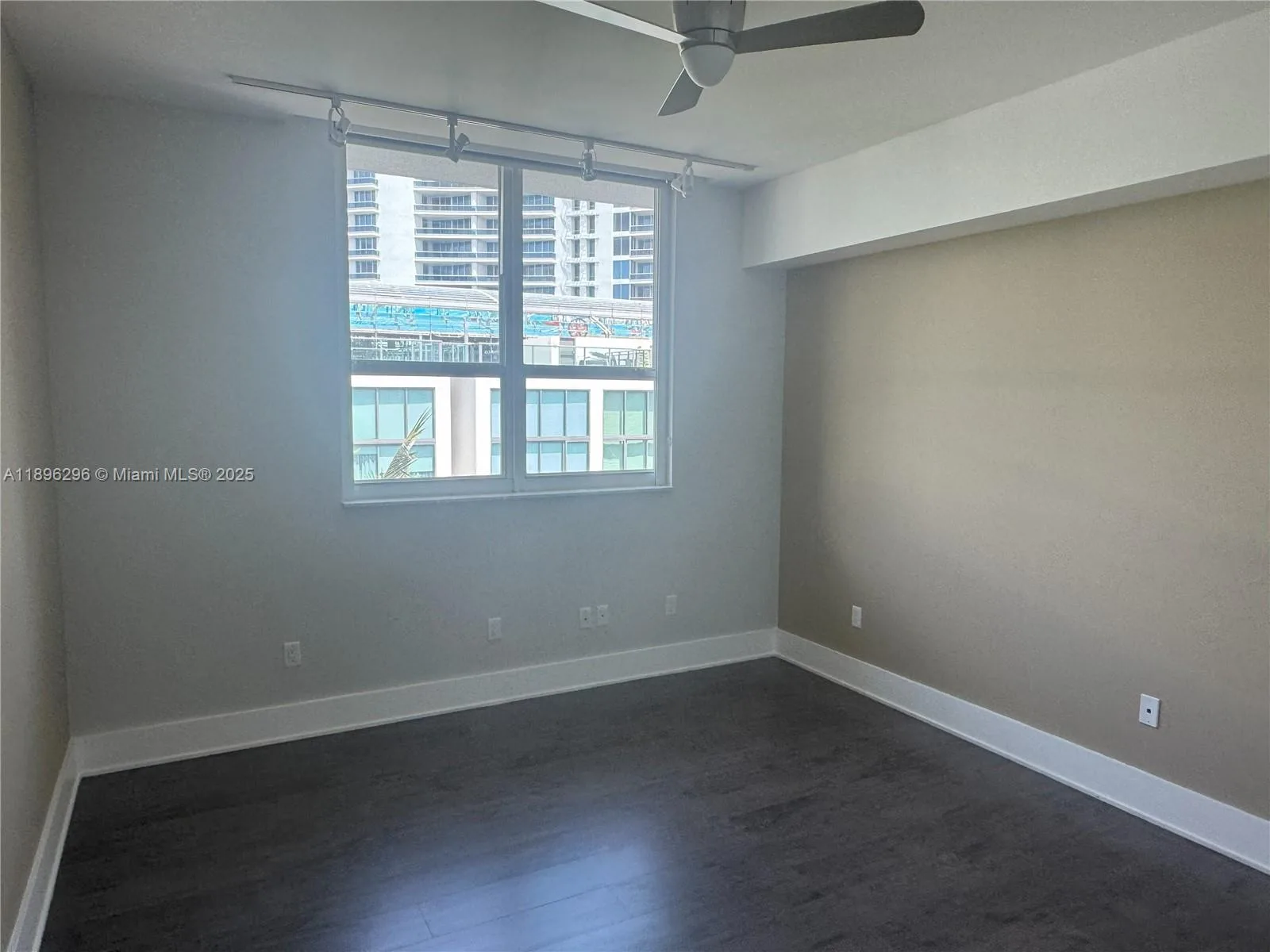 5970 Indian Creek Dr # PH-3, Miami Beach, FL 33140 photo 8