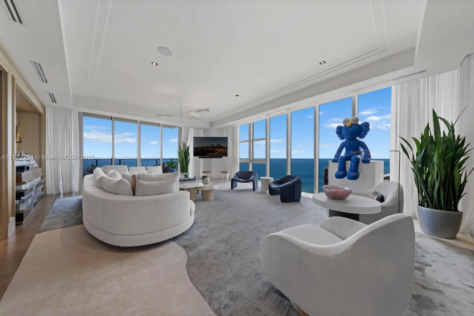 9701 Collins Ave # PH01S, Bal Harbour, FL 33154