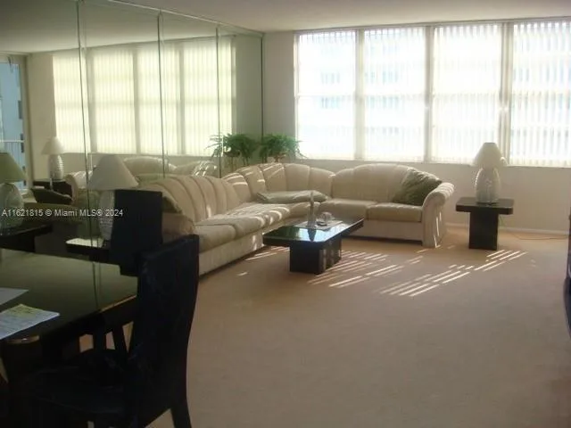 5401 Collins Ave # 1012, Miami Beach, FL 33140 photo 10