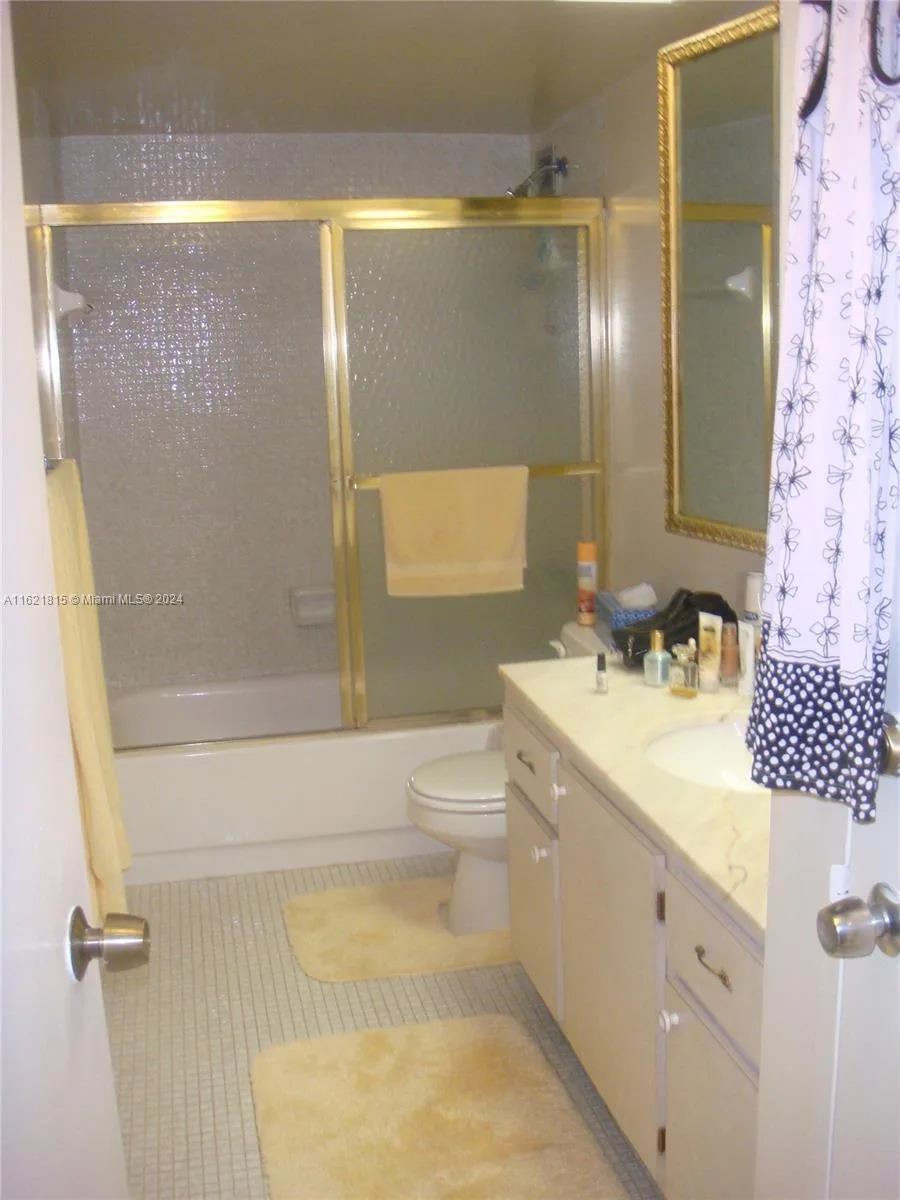 5401 Collins Ave # 1012, Miami Beach, FL 33140 photo 7