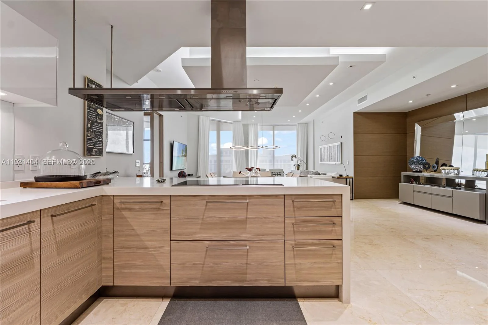 17301 Biscayne Blvd # PH-5, North Miami Beach, FL 33160 photo 6