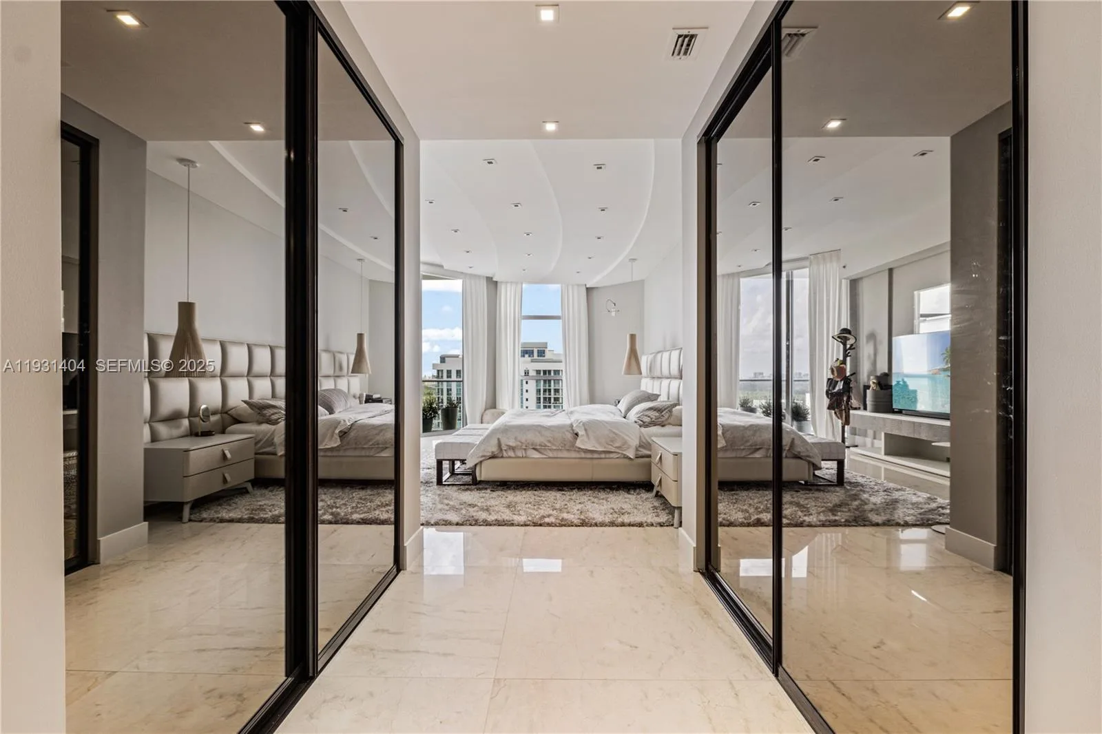 17301 Biscayne Blvd # PH-5, North Miami Beach, FL 33160 photo 9