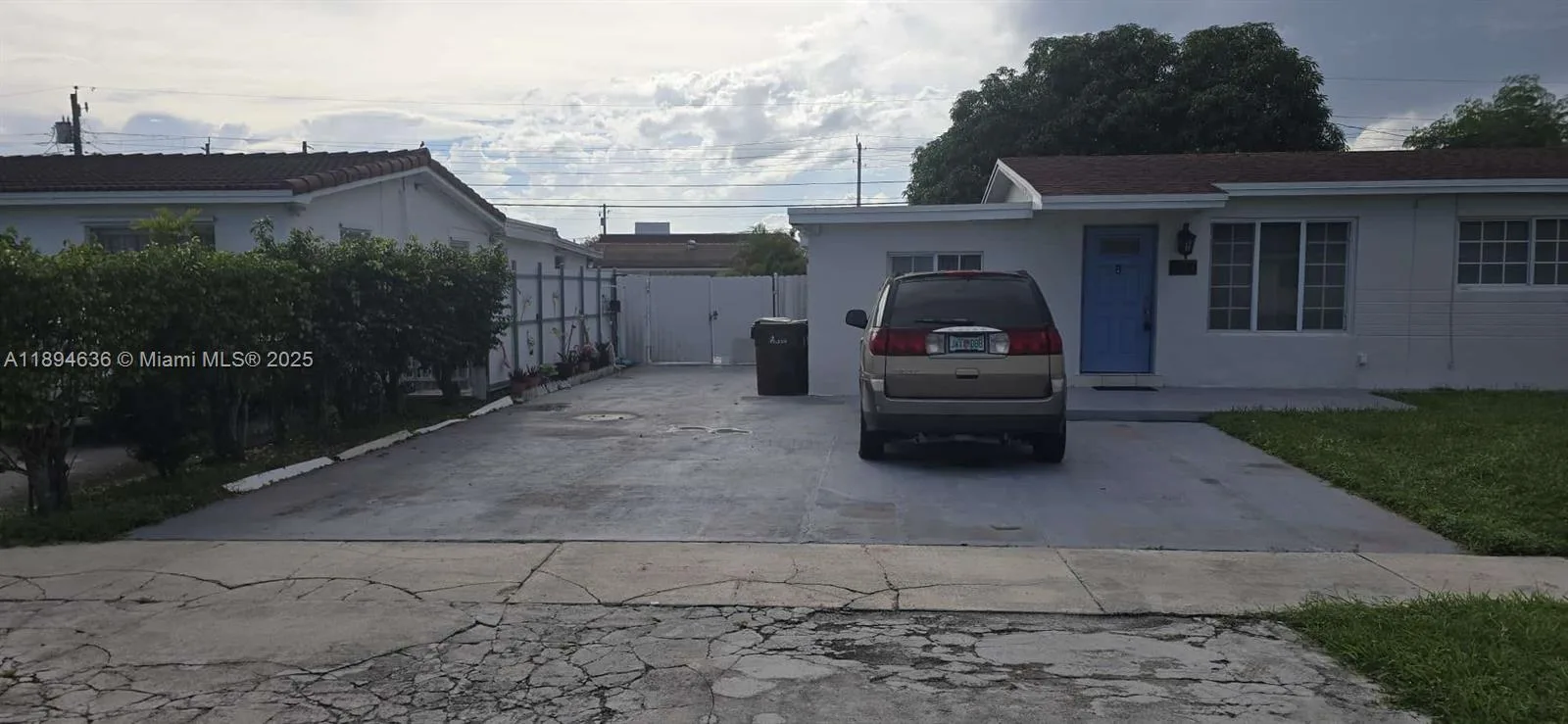 7160 W 10th Ave, Hialeah, FL 33014 photo 4