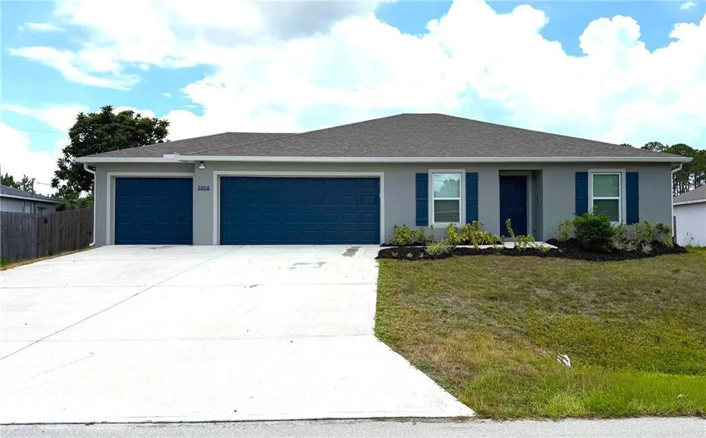 1014 Hammacher Avenue SW, Palm Bay, FL 32908