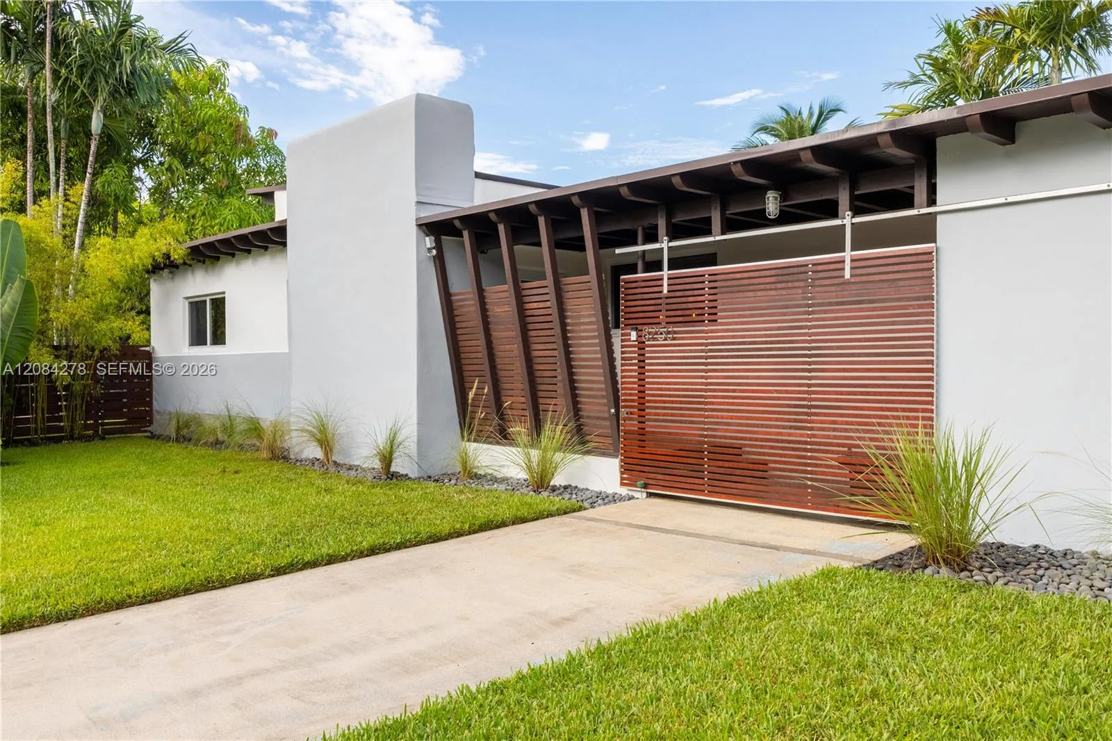 8250 NE 8th Ct # 0, Miami, FL 33138
