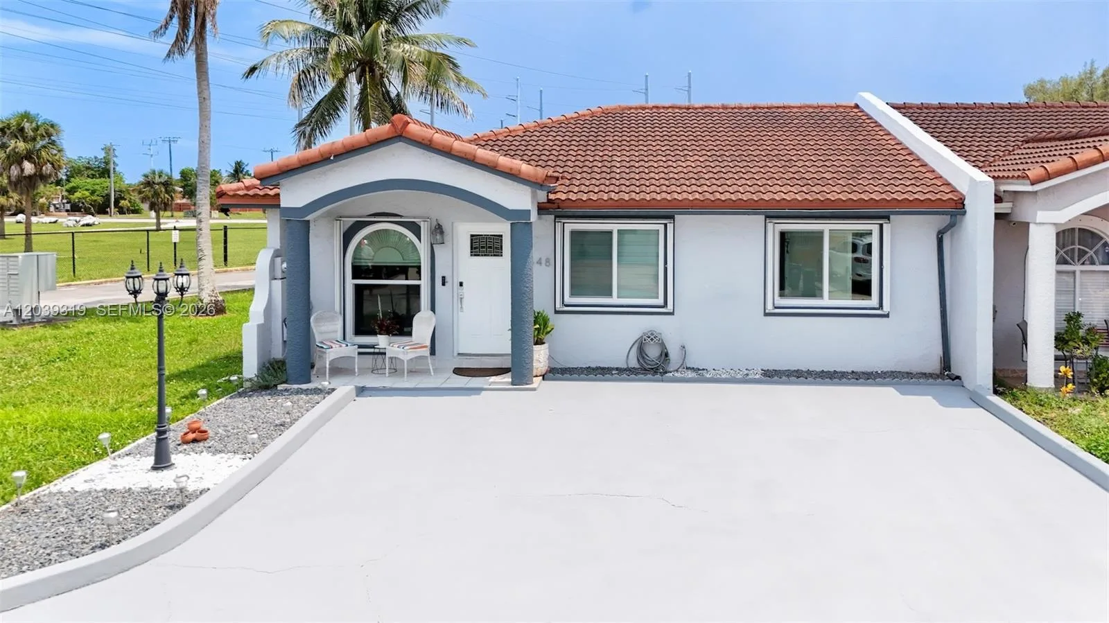 7548 NW 173rd Ter, Hialeah, FL 33015