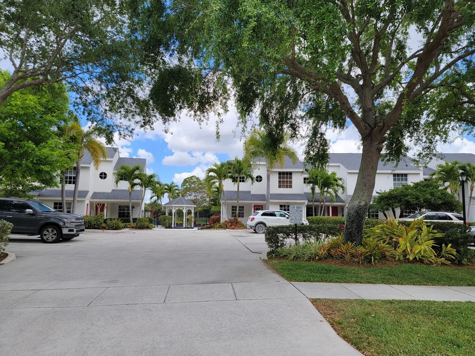12574 Westhampton Circle # I, Wellington, FL 33414 photo 2