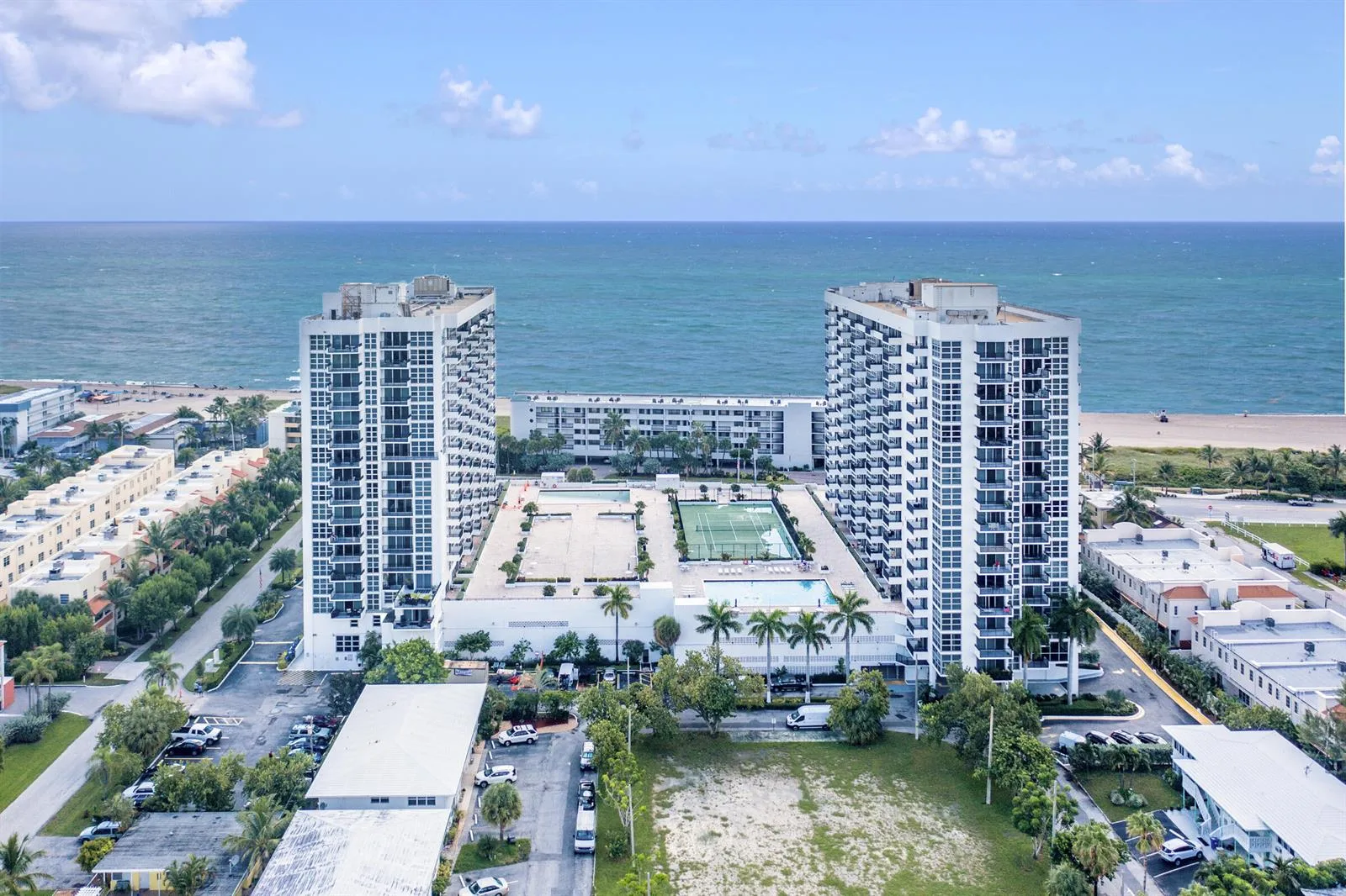 531 N Ocean Boulevard # 1811, Pompano Beach, FL 33062 photo 2