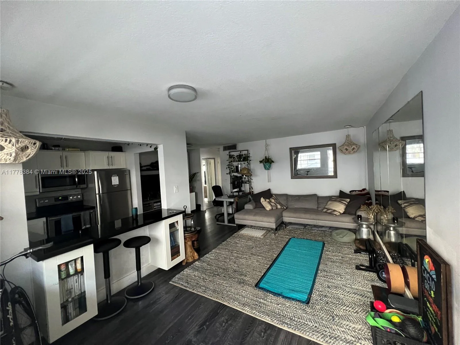 221 Meridian Ave # 206, Miami Beach, FL 33139 photo 2