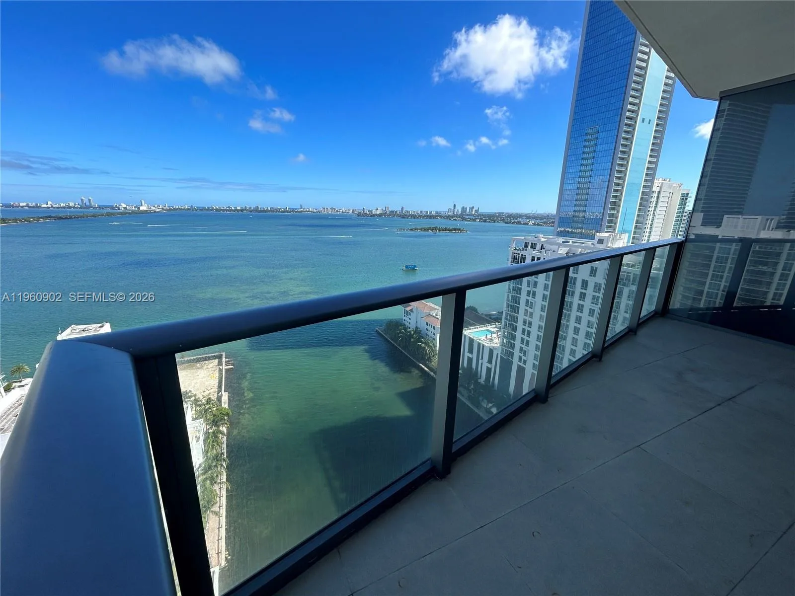 460 NE 28th St # 2401, Miami, FL 33137 photo 4