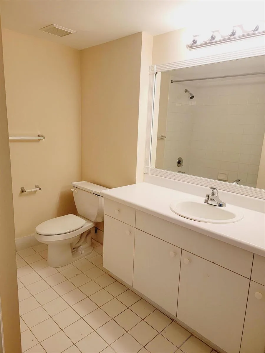 2640 S University Drive # 222, Davie, FL 33328 photo 9