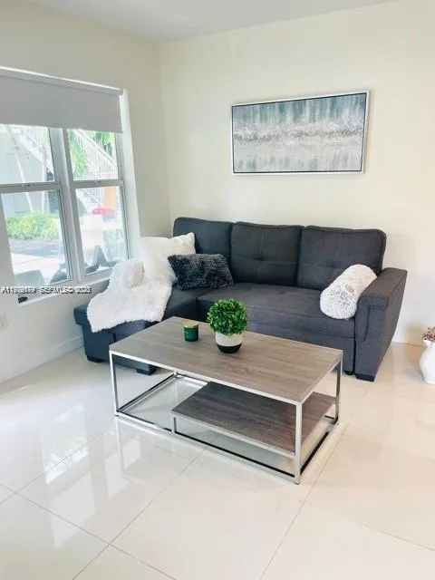 1419 West Ave # 106, Miami Beach, FL 33139 photo 3