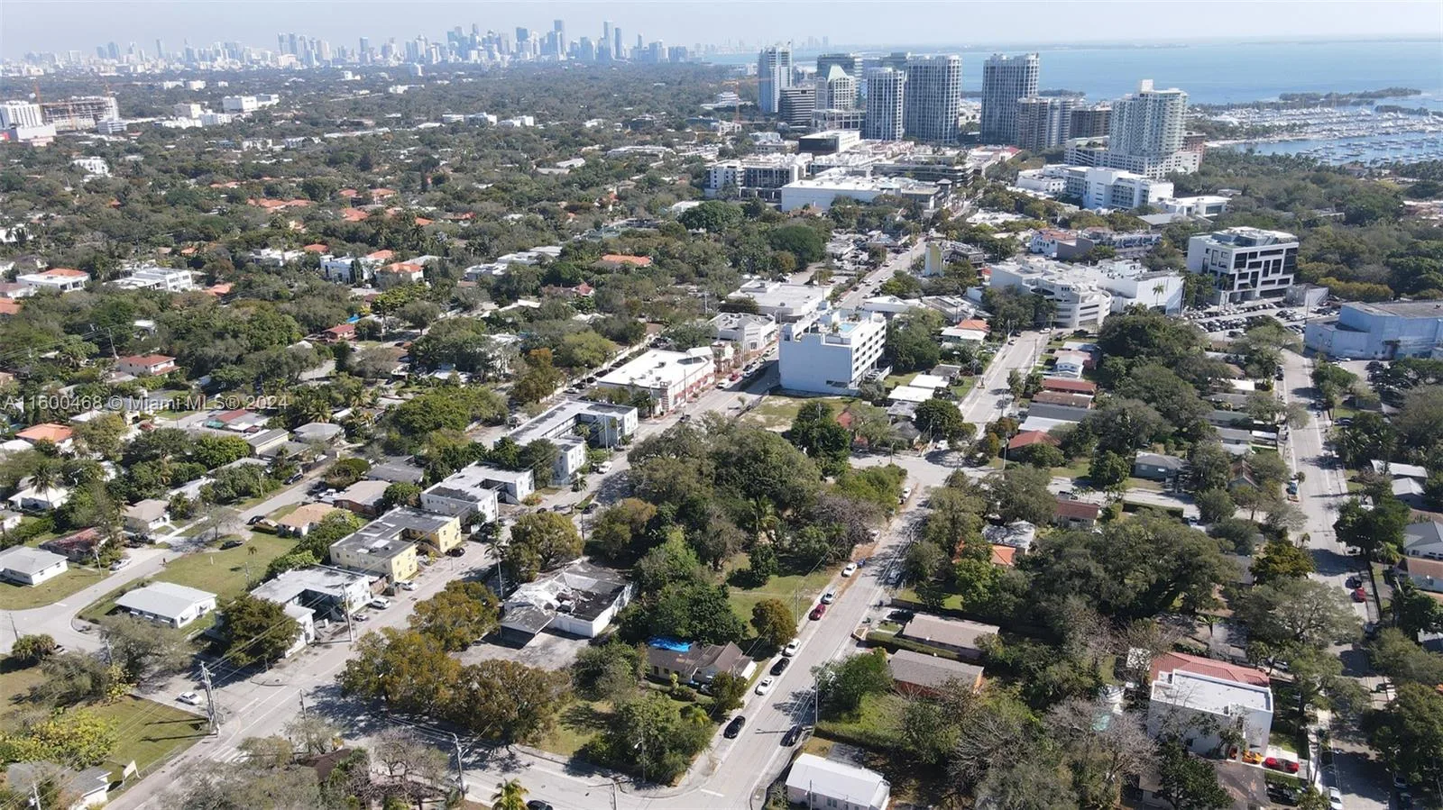 3373 Thomas Ave, Miami, FL 33133 photo 13
