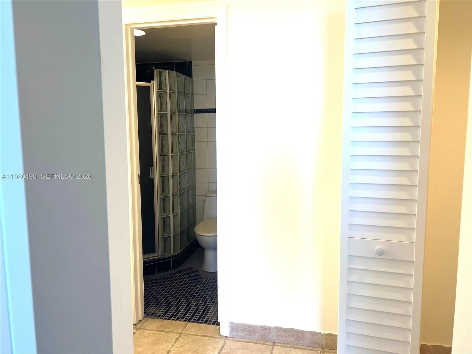 3475 N Country Club Dr # 716, Aventura, FL 33180 photo 11