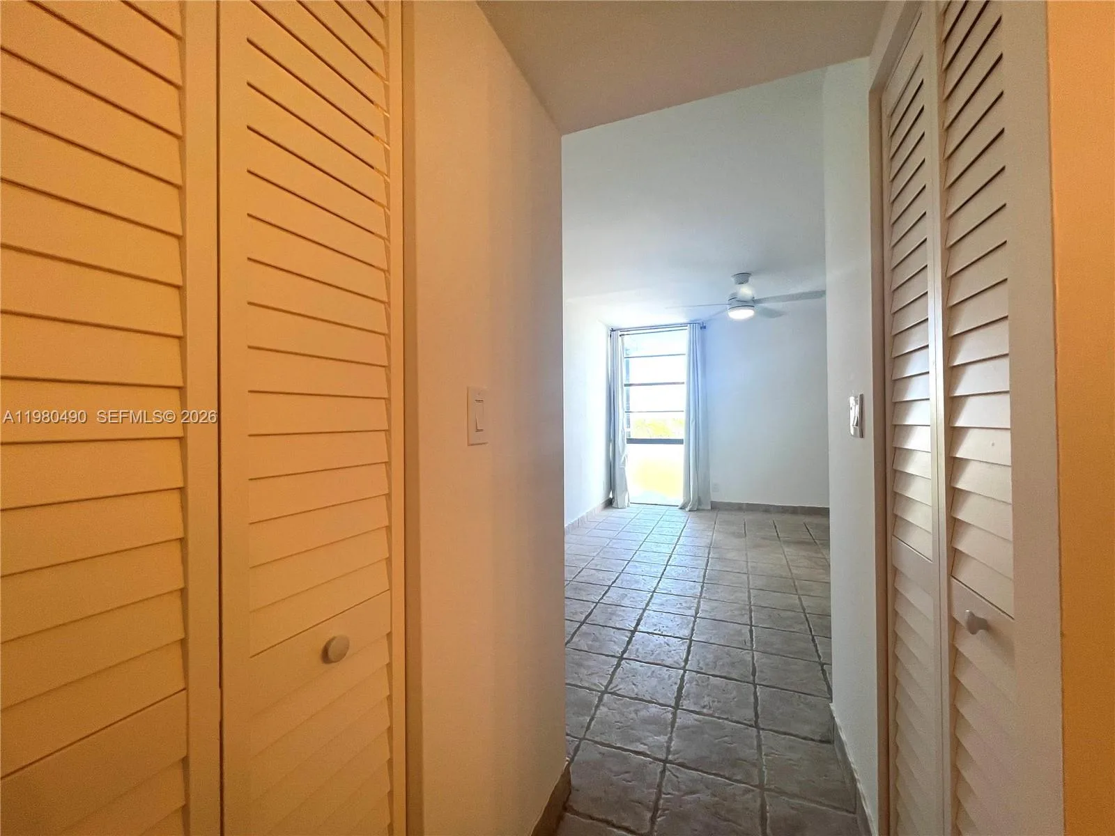 3475 N Country Club Dr # 716, Aventura, FL 33180 photo 13