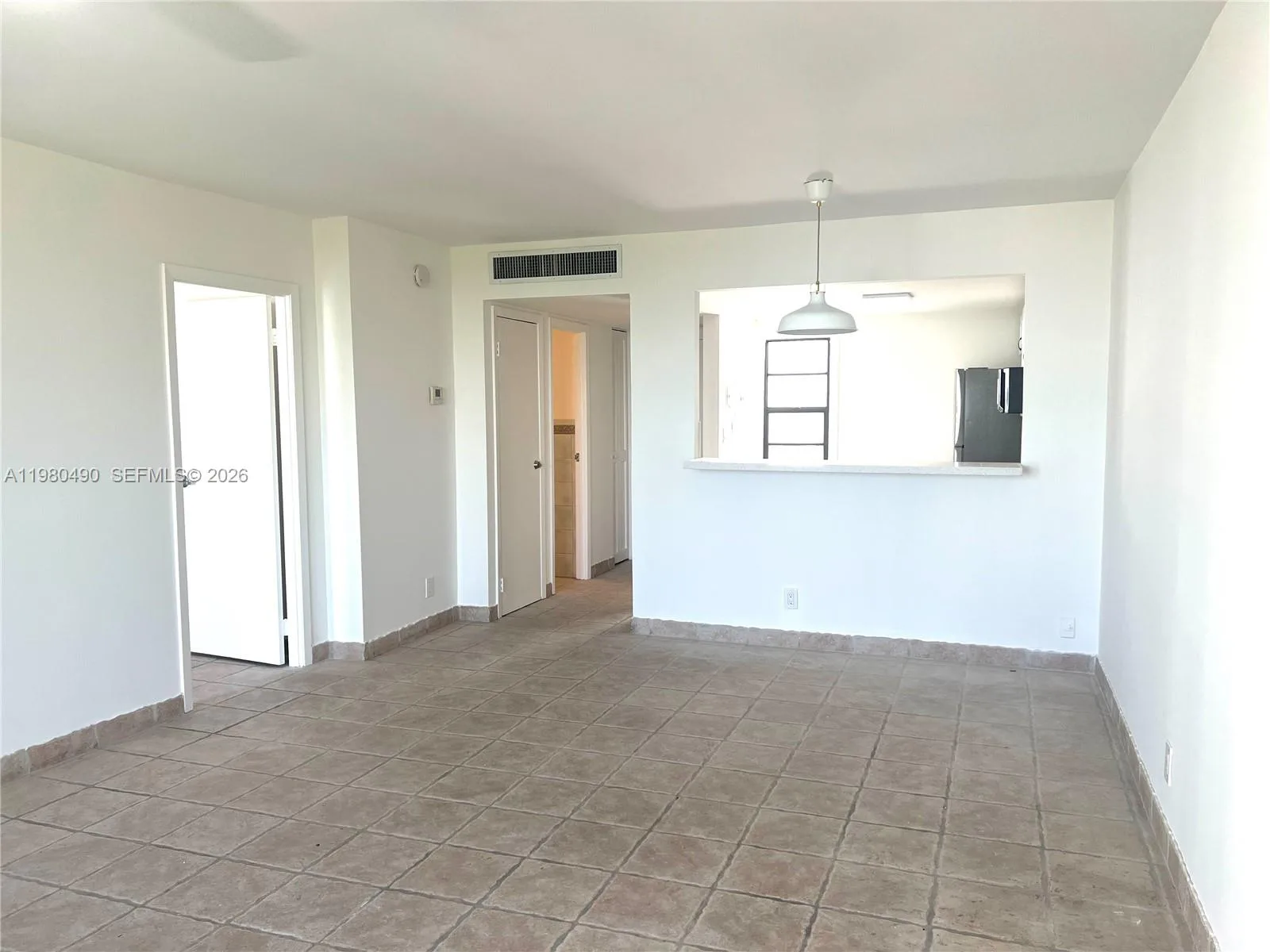 3475 N Country Club Dr # 716, Aventura, FL 33180 photo 7