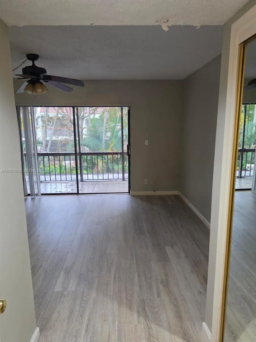 6630 Racquet Club Dr # 163, Lauderhill, FL 33319 photo 4