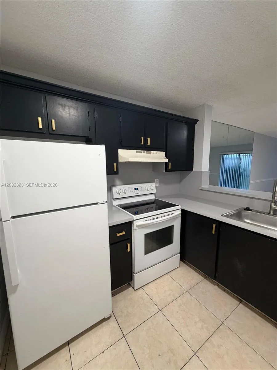 1170 NW 80th Ave # 104, Margate, FL 33063