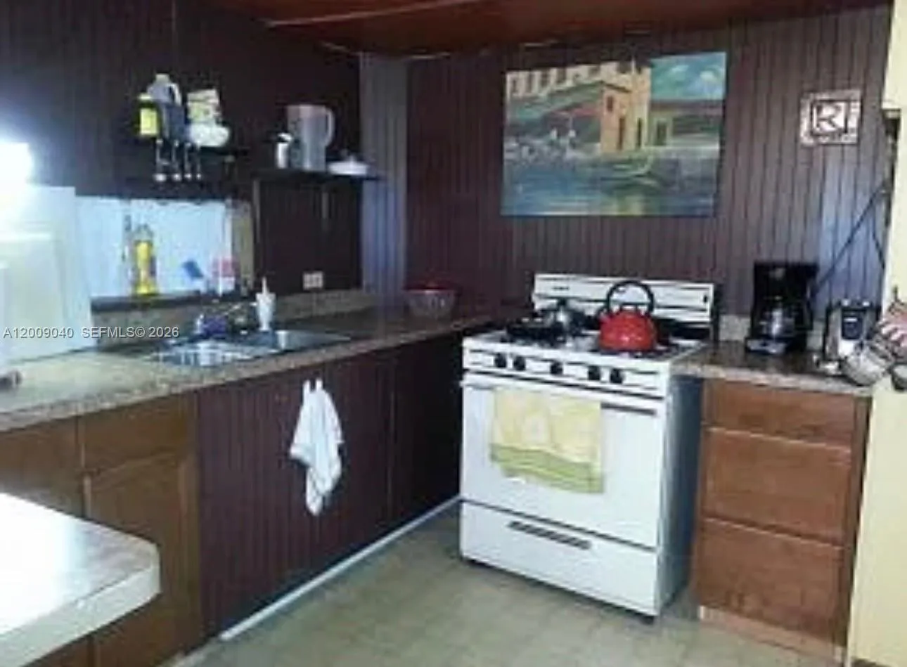 7294 W Vineyard Drive, Other City - In The State Of Florida, FL 34448 photo 5