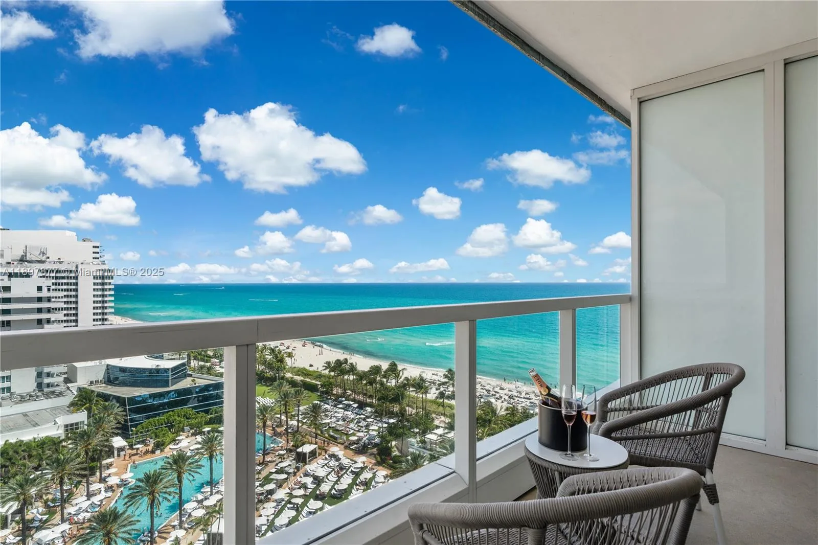 4391 Collins Ave # 1403, Miami Beach, FL 33140 photo 2
