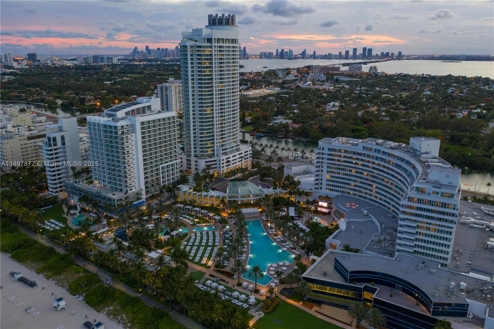 4391 Collins Ave # 1403, Miami Beach, FL 33140 photo 7