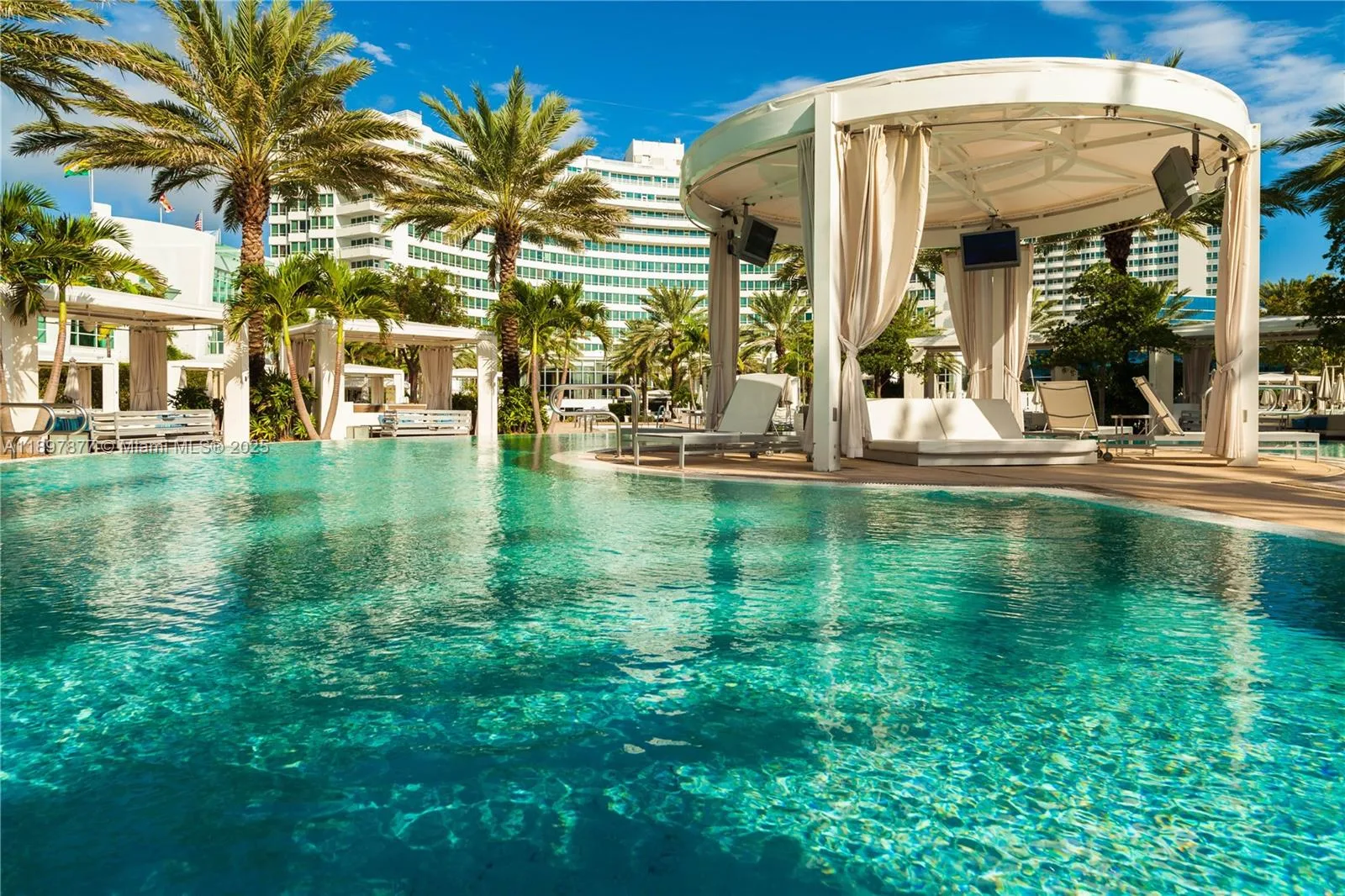 4391 Collins Ave # 1403, Miami Beach, FL 33140 photo 8