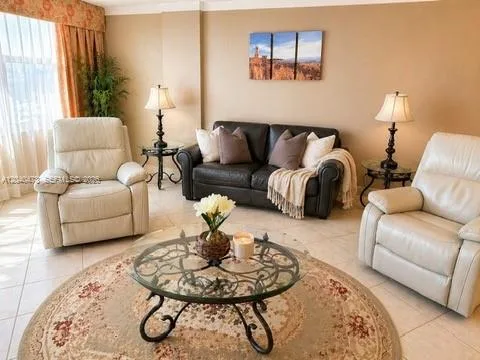 3725 S Ocean Dr # 1124, Hollywood, FL 33019